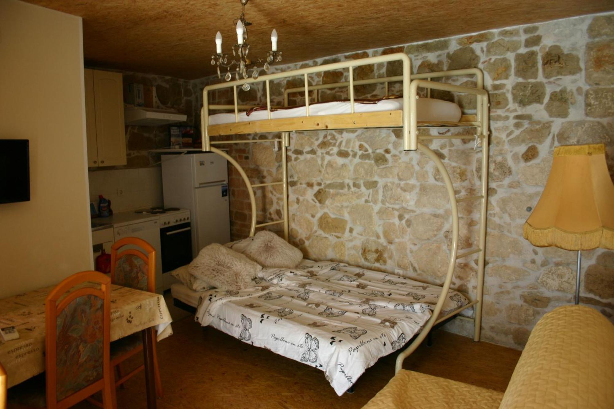 Studio Apartment La Maison De Catherine Rovinj Exterior foto